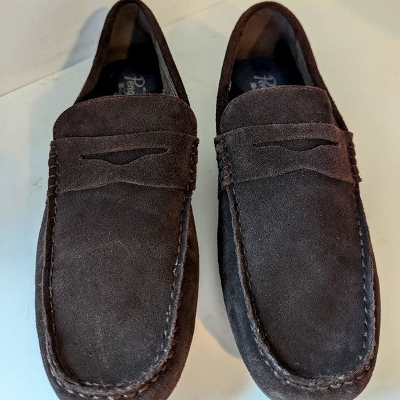 Men\'s Penguin brown suede driving shoes, size 10 (USA)